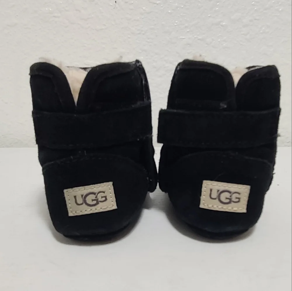 Ugg jesse boot slipper crib bootie